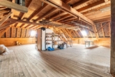 Dachstuhl / Ausbaupotenzial - Am Federsee – Tradition trifft Perspektive: Gaststätte mit Betreiberwohnung & Erweiterungspotenzial