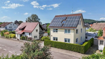 1A-Kapitalanlage in Ummendorf – 3 Wohneinheiten, PV-Einnahmen und Doppelgarage, 88444 Ummendorf, Mehrfamilienhaus