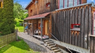 Eingangsbereich - Urlaub zuhause: Einzigartiges Wohnhaus mit traumhaftem Garten in Leeder
