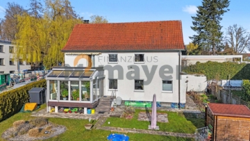 Charmantes Einfamilienhaus mit Wintergarten, großem Garten & vielseitigem Potenzial, 88471 Laupheim, Einfamilienhaus