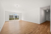 Wohn-/Essbereich - Exklusiver Erstbezug: hochwertige Neubauwohnung mit großer Terrasse & eigenem Gartenanteil