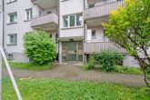 Hauseingang - Charmante 3-Zi.-Wohnung mit zwei Balkonen in zentraler Lage von Ludwigsburg