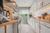 Küche - Charmante 3-Zi.-Wohnung mit zwei Balkonen in zentraler Lage von Ludwigsburg