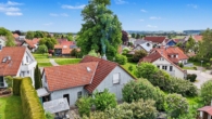 Haus mit Linde - Bei der Linde in Haidgau: Gepflegtes Familienhaus mit Platz, Charme und sofortiger Bezugsfreiheit