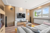 Wohnzimmer - Modernisierte Doppelhaushälfte mit viel Platz, Energieeffizienz und hoher Wohnqualität