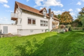 Garten - Zweifamilienhaus mit viel Platz und Potenzial – ideal für Familien oder Mehrgenerationen